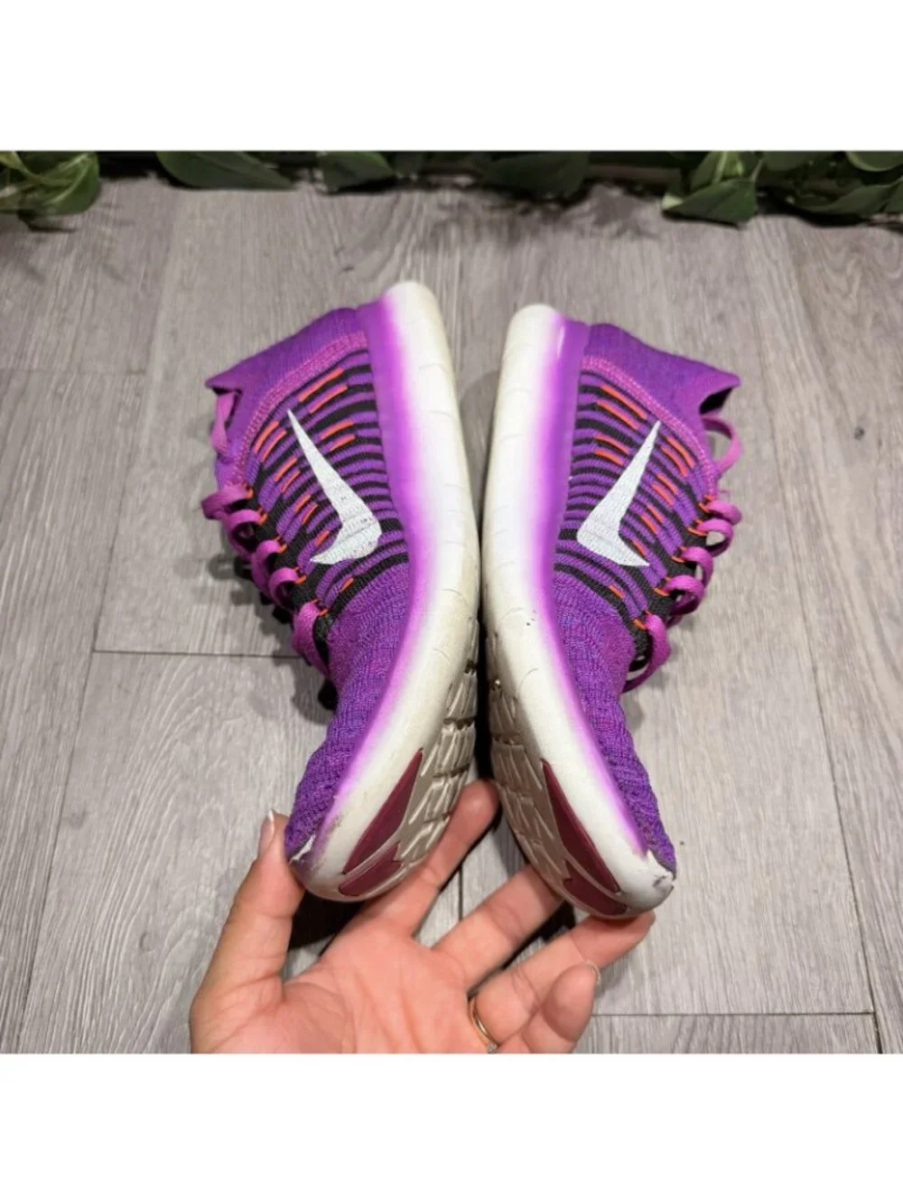 Nike Free RN Flyknit Women's Size 8 Running Shoes Hyper Violet Shoes 831070-501